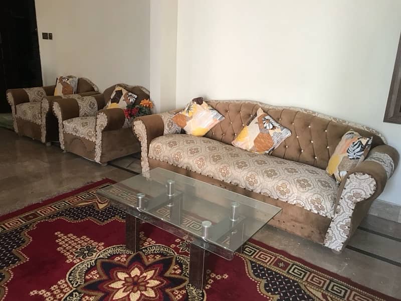 8 seater sofa set with table 3