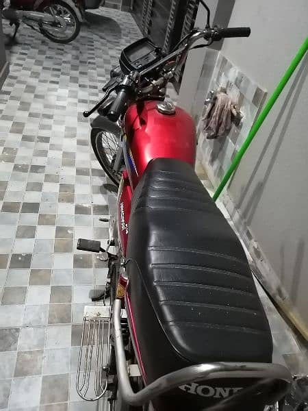 Motorcycle for Sale in good condition 6