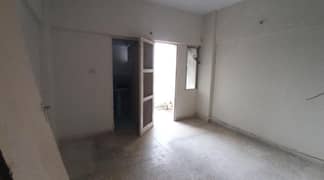 AL RAHIM APARTMENS 2 BED DRAWING DINNING | 2 SIDE BALCONIES | 4TH FLOOR | WITH ROOF | 850 SQFT | SWEET WATER SECTOR 11C2 NORTH KARACHI ( RENTAL INCOME 20,000 TO 25,000