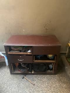 Used drawers 4+1 3*4ft