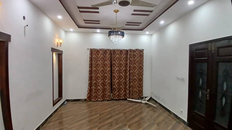 10 Marla Upper Portion on Beautiful Location For Rent in Bahria Town Lahore 10