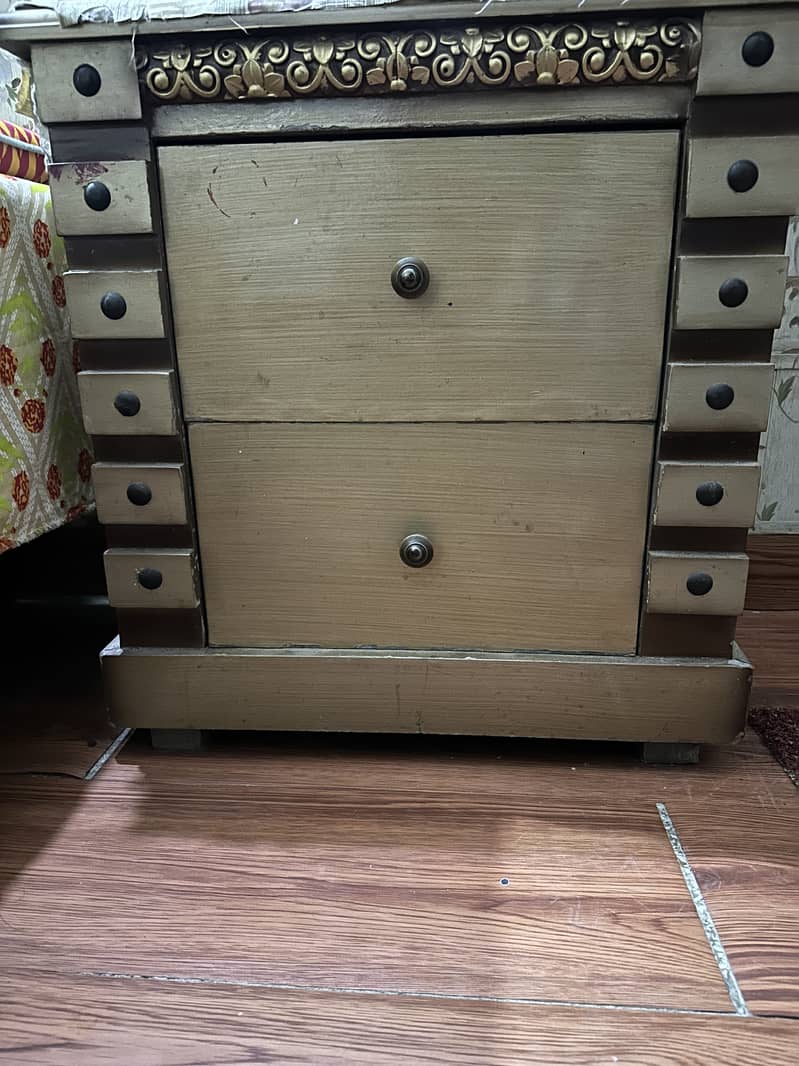 Bed used with drawers 2