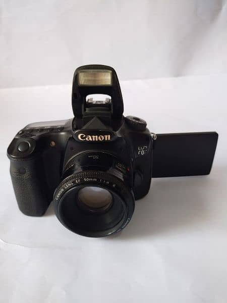 Canon 60D DSLR 1