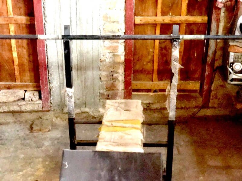 home gym for sell bhouth Acha weight ha ghr Ka liya best ha 2