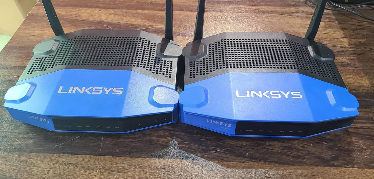 Linksys WRT 1200AC Dual-Band VPN Wi-Fi Router (Branded Used) Others, Q 4