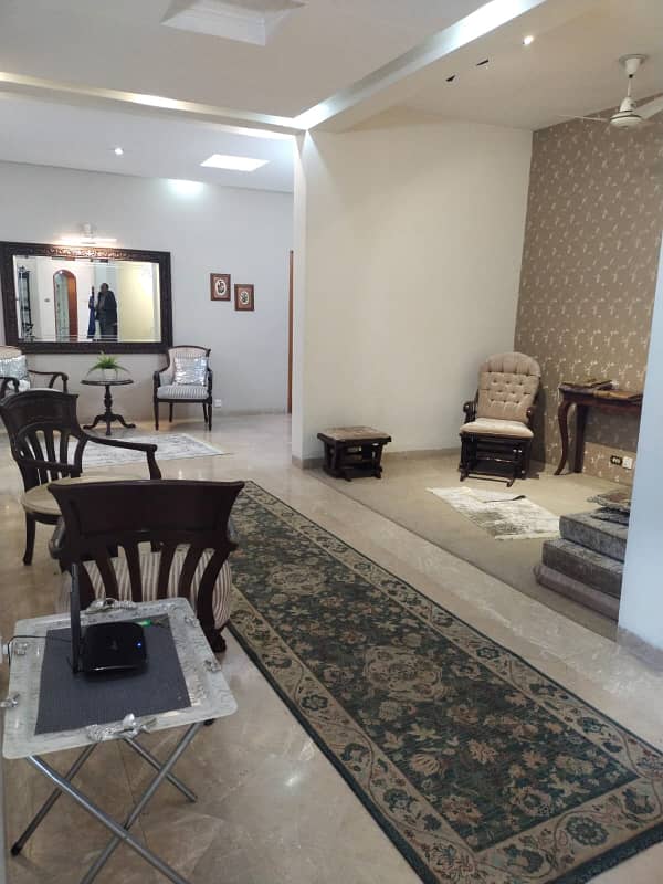 ONLY FOR SHORT TERM FULLY FURNISHED 2 KANAL HOUSE. 9