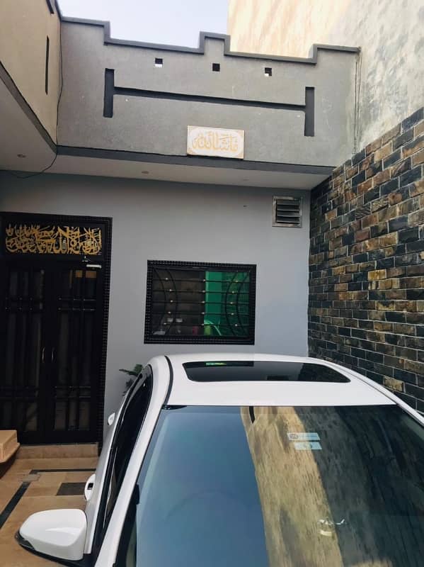Beautiful 6 Marla House Available In Asim Qadir Block 18