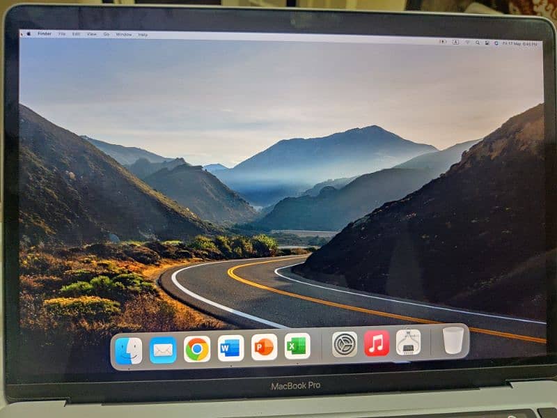 MacBook Pro 13 inch M1 2020 256gb 2