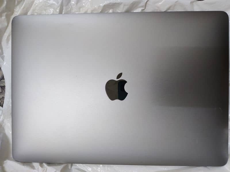 MacBook Pro 13 inch M1 2020 256gb 5
