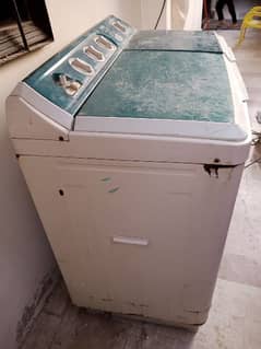 Haier Twin Tub Washing Machine HWM 120-BS