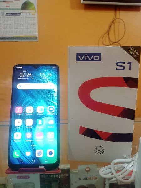 Vivo S1 (8Gb/256Gb) Ram with box and charger Lush condition 10/10 1