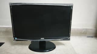 AOC E950s monitor