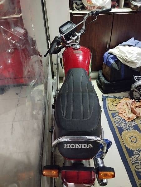 Honda CD 70  1380KM chali hoi 2