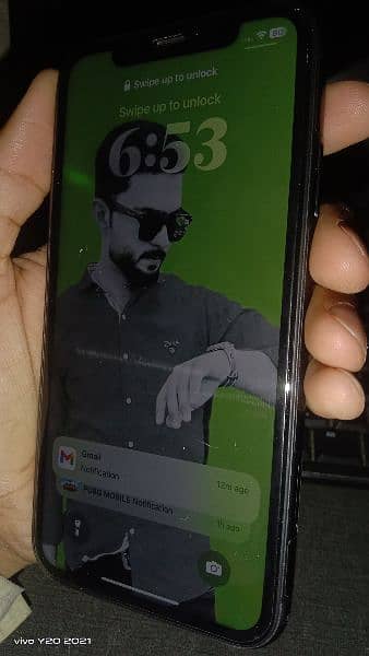 iPhone 11 Good Condition 3
