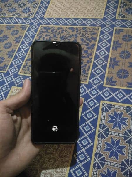 samsung a30s is upfor sale 3