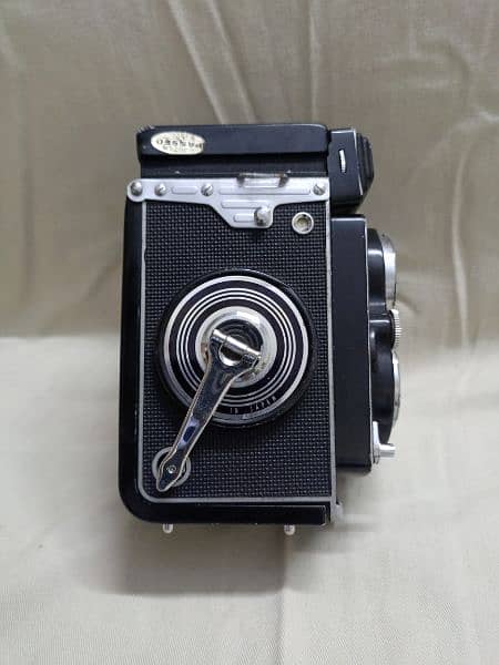 YASHICA - 12 vintage camera 5