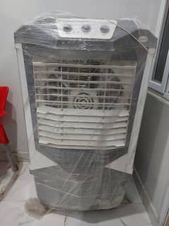 Canon Air Cooler Chilled Air. Like New.