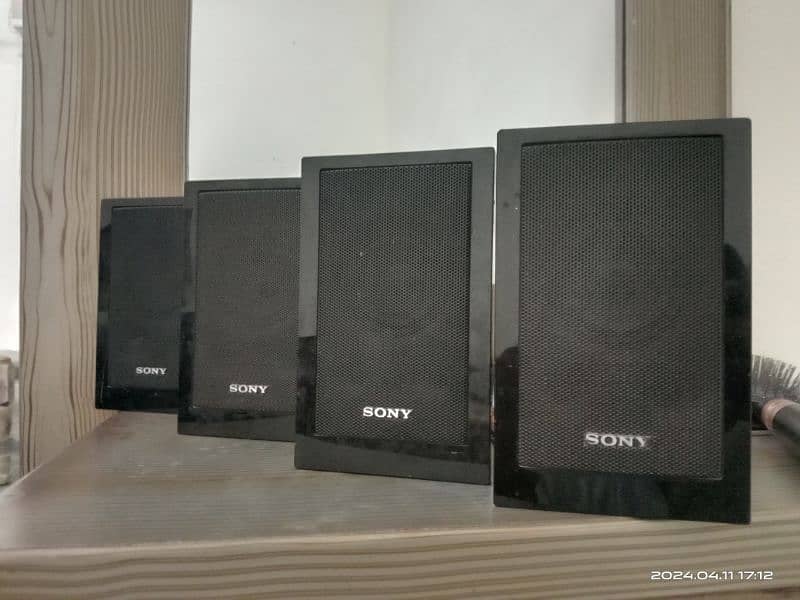 sony home theatre dz350 | pioneer stereo| kenwood subwoofer | 3