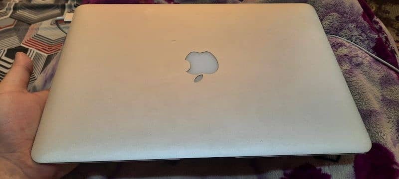 Apple MacBook Air 2014 1