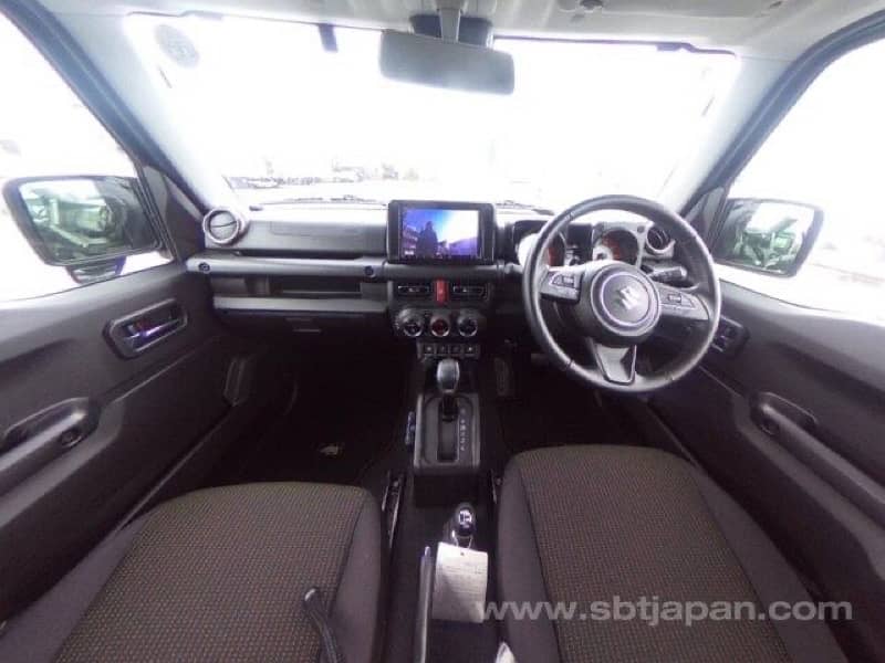 Suzuki Jimny 2021 10