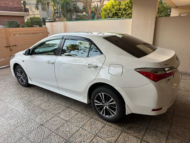 Toyota Altis Grande 2019 16