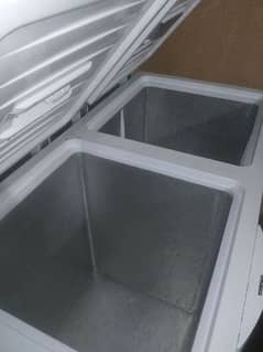 Dawlance double door DC inverter deep freezer