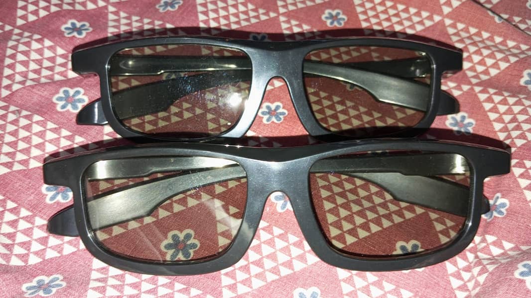 Nueplex 3D Glasses 1