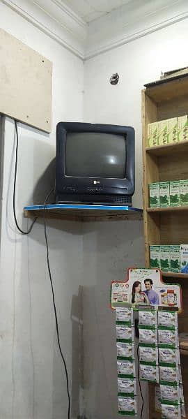 L. G Tv in Good condition 2