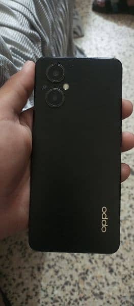 oppo f21 pro 5g 10 by 10 condition with box and charger 4