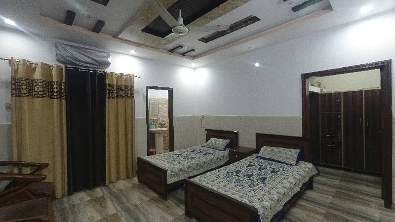 10 Marla House Available For Sale In Mehar Fayaz Colony, 15