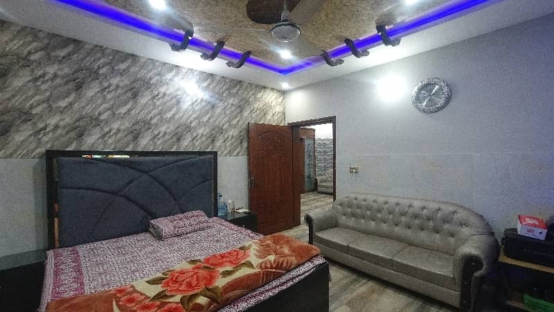 10 Marla House Available For Sale In Mehar Fayaz Colony, 21