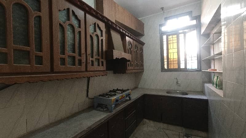 10 Marla House Available For Sale In Mehar Fayaz Colony, 24