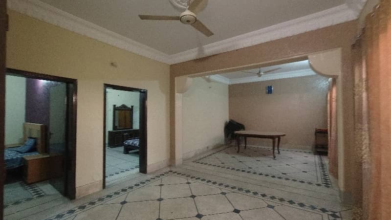 10 Marla House Available For Sale In Mehar Fayaz Colony, 28