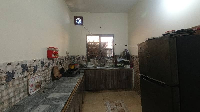 10 Marla House Available For Sale In Mehar Fayaz Colony, 35