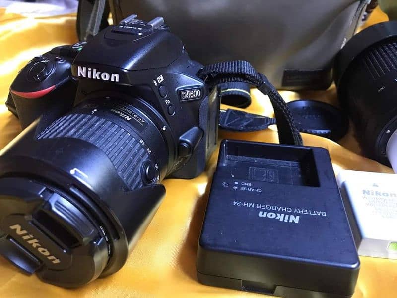 DSLR Nikon 5600D Camera 2