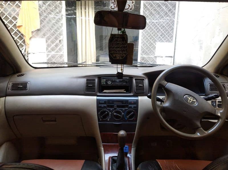 Toyota Corolla Altis  2005 For Sell 6