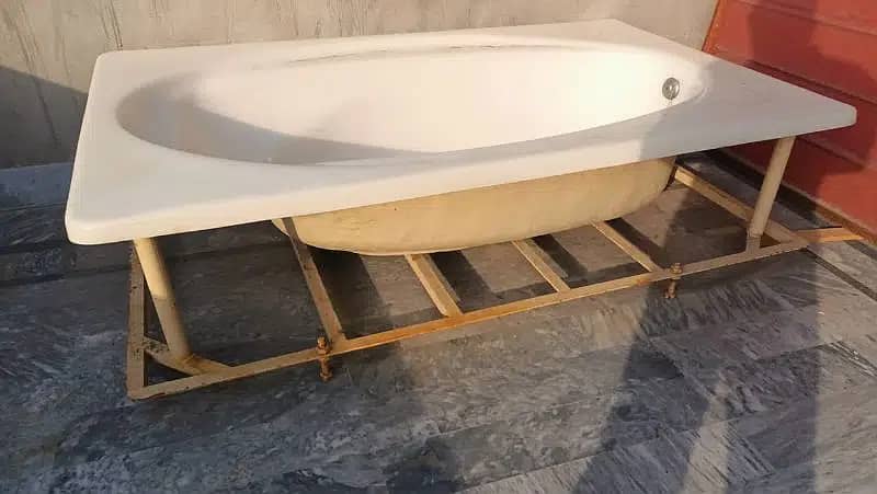 Luxury bath tube with stand 4