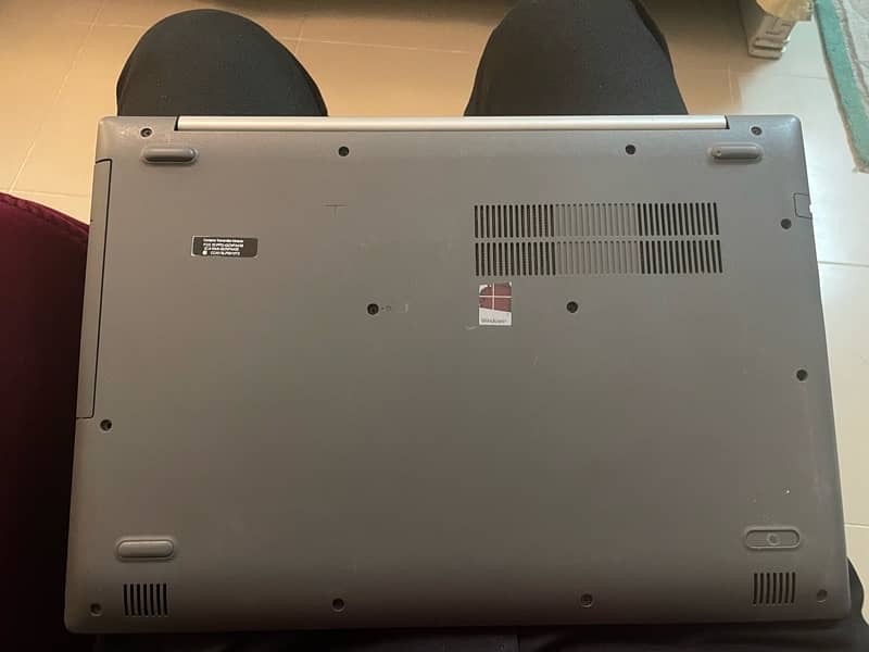 Selling my Preloved Lenovo Laptop - A Tech Gem Looking for a New Home! 3
