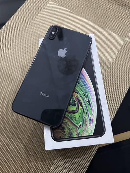 Apple iPhone Xs max 64gb PTA Approved 7