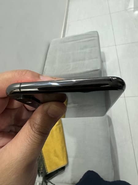Apple iPhone Xs max 64gb PTA Approved 9
