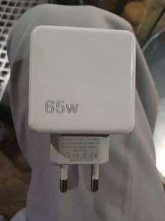 65 W fast charger