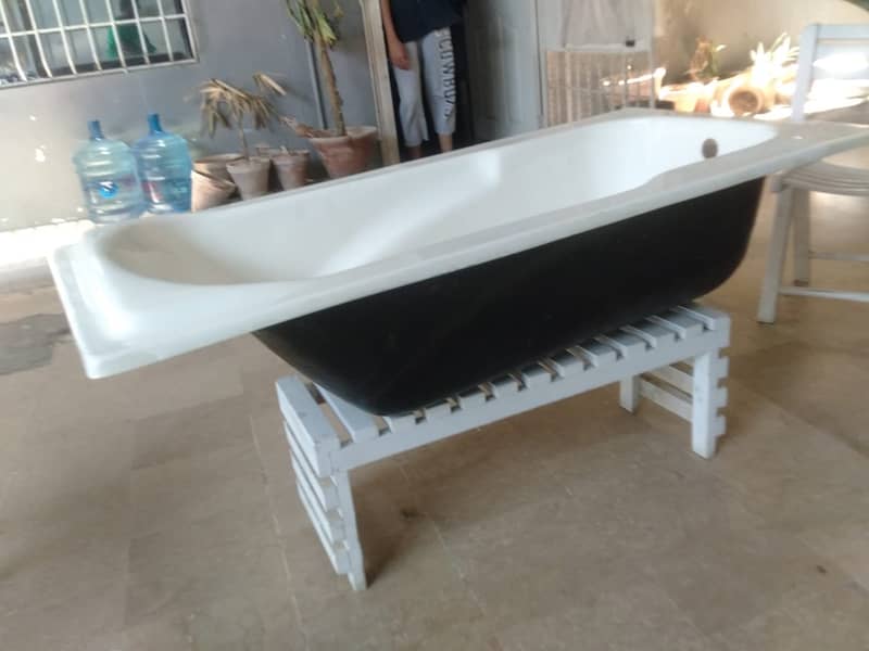 Bath Tub White Fiber made 3