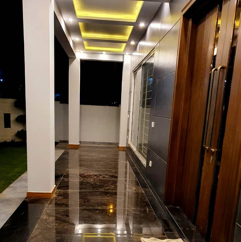 ph3 80' Road Spanish Design Hot Location House available for sale 2