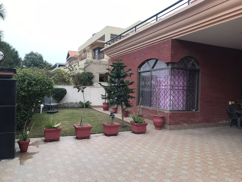 ph3 80' Road Spanish Design Hot Location House available for sale 9