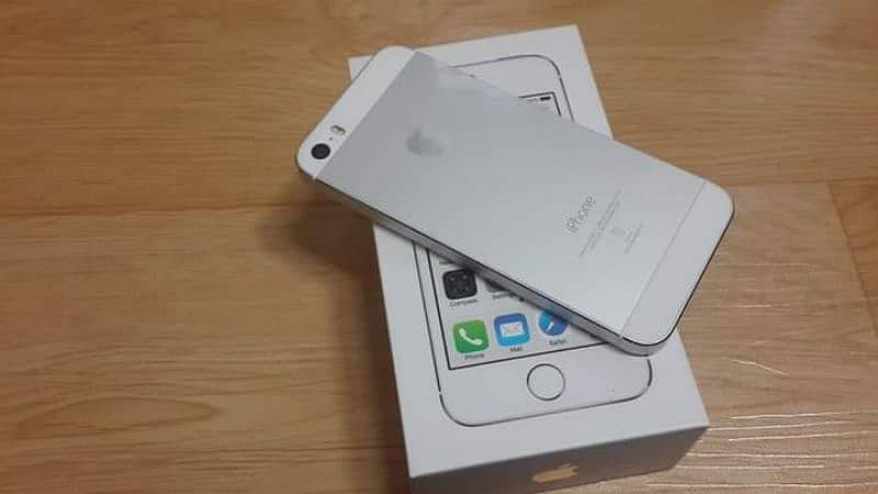 i phone 5s PTA approved 64gb Memory my wtsp nbr,0347-68;96-669 1