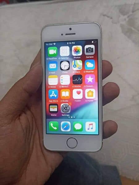 i phone 5s PTA approved 64gb Memory my wtsp nbr 0347-68;96-669 5