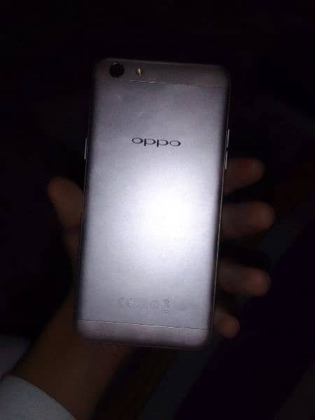Oppo F3 4/64 dual sim pta approved need cash only urgent sale 1