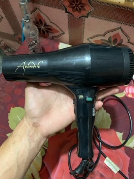 hair dryer 1