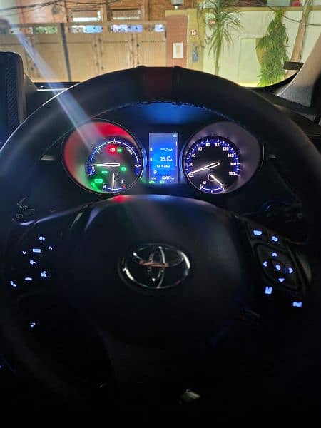 Toyota C-HR 2017 8