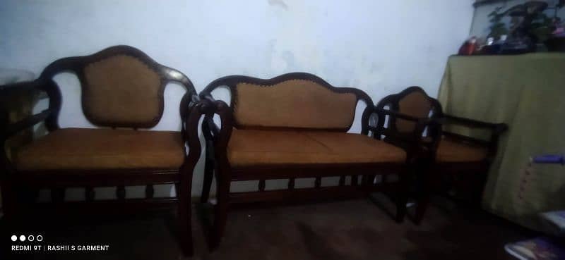 4 seated sofa set 3